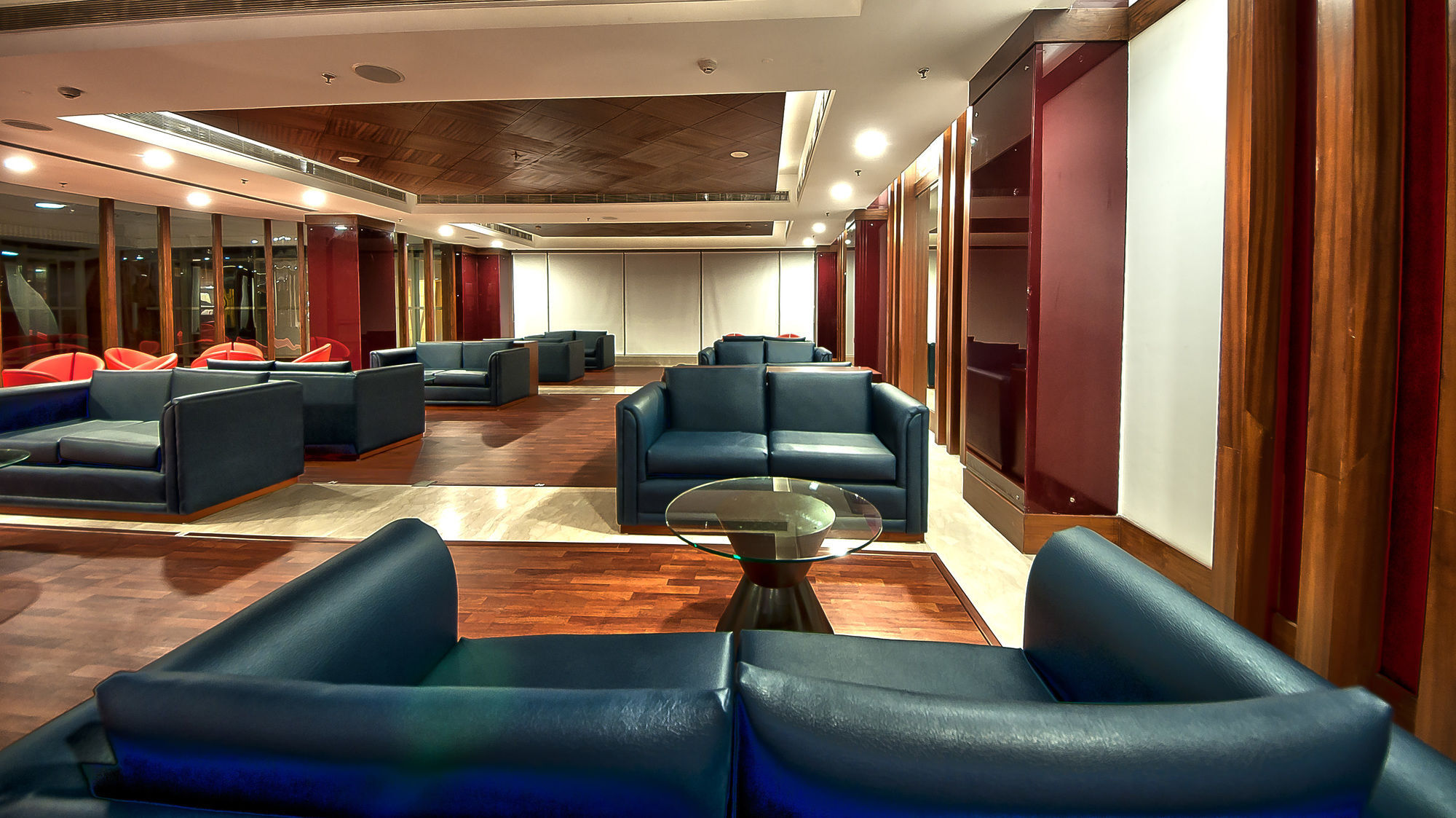 פנצ'קולה The Golden Plaza Hotel מראה חיצוני תמונה