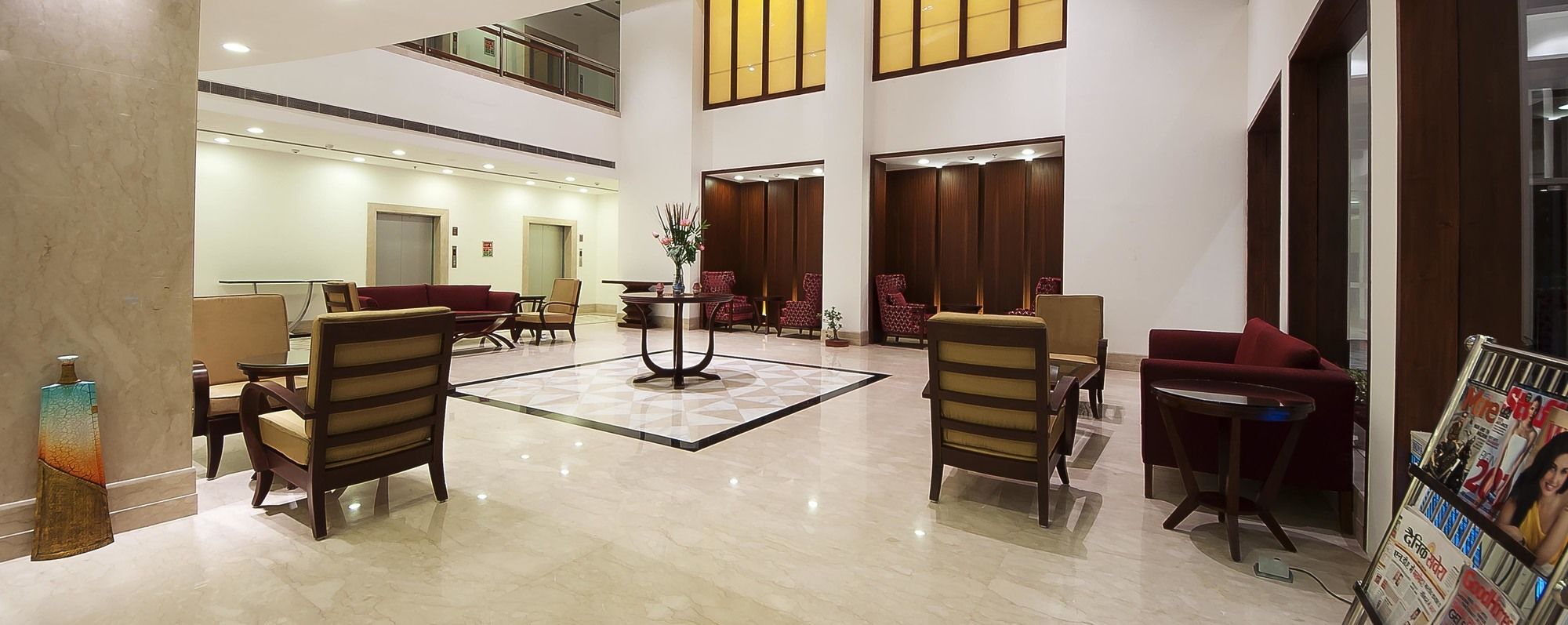 פנצ'קולה The Golden Plaza Hotel מראה חיצוני תמונה